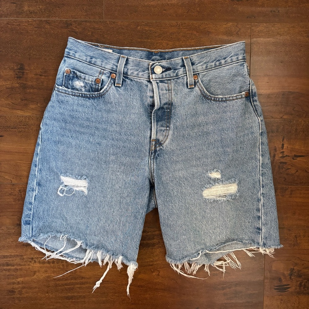 Levi's Jorts